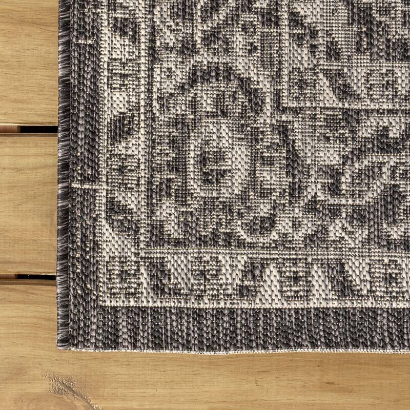 JONATHAN Y Palazzo Vine and Border Textured Weave Indoor/Outdoor Area Rug