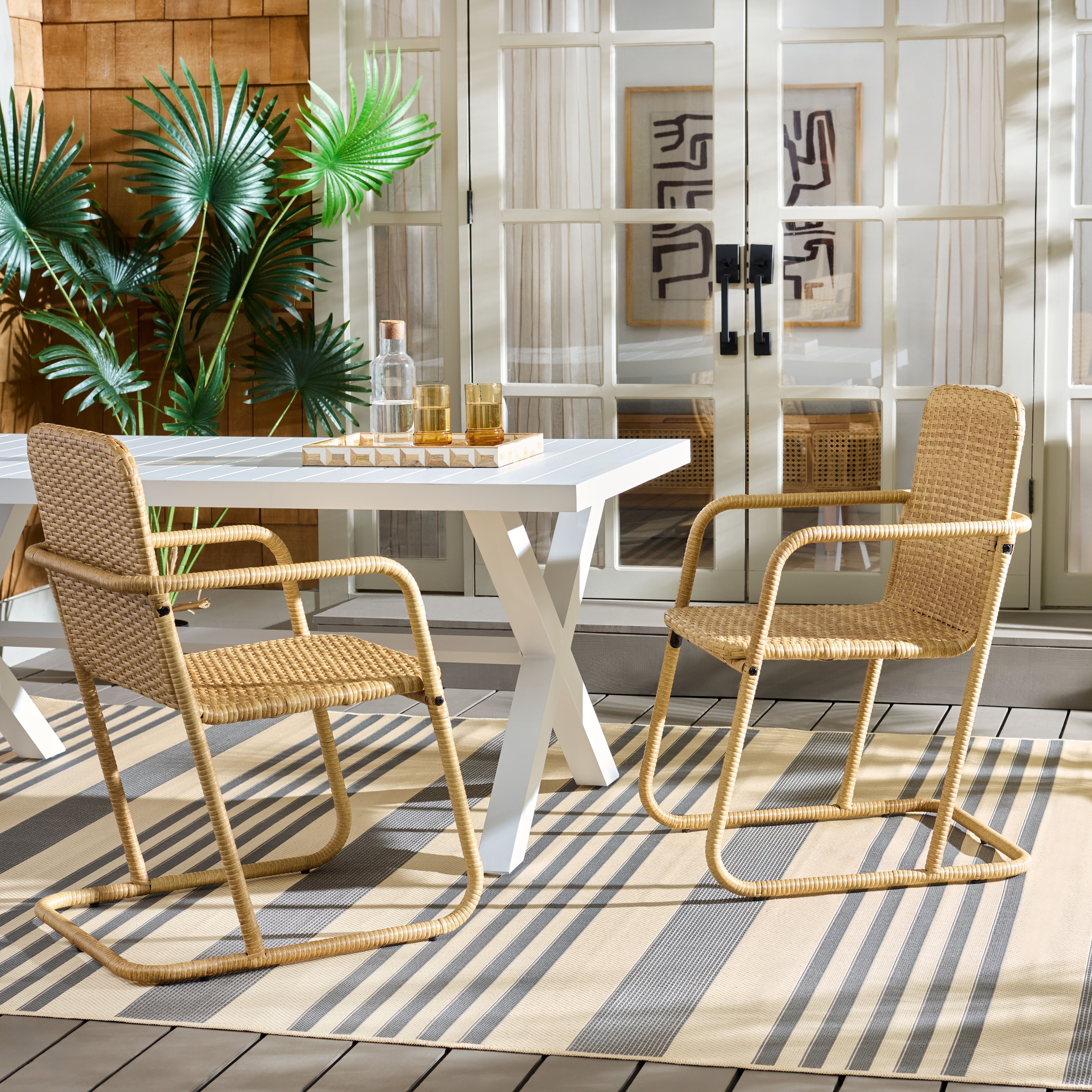 SAFAVIEH Outdoor Living Drew Dining Chair (Set of 2) - 22"W x 26"D x 35"H