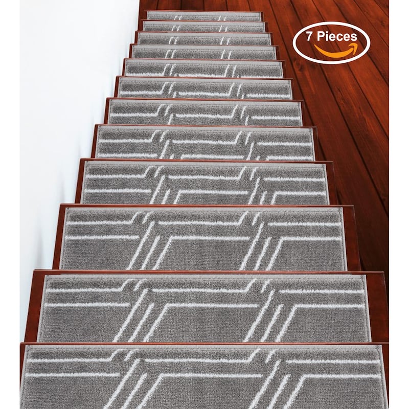 SUSSEXHOME Plaza Collection Stair Treads 100% Polypropylene 9" x 28" - 7-PACK - Gray