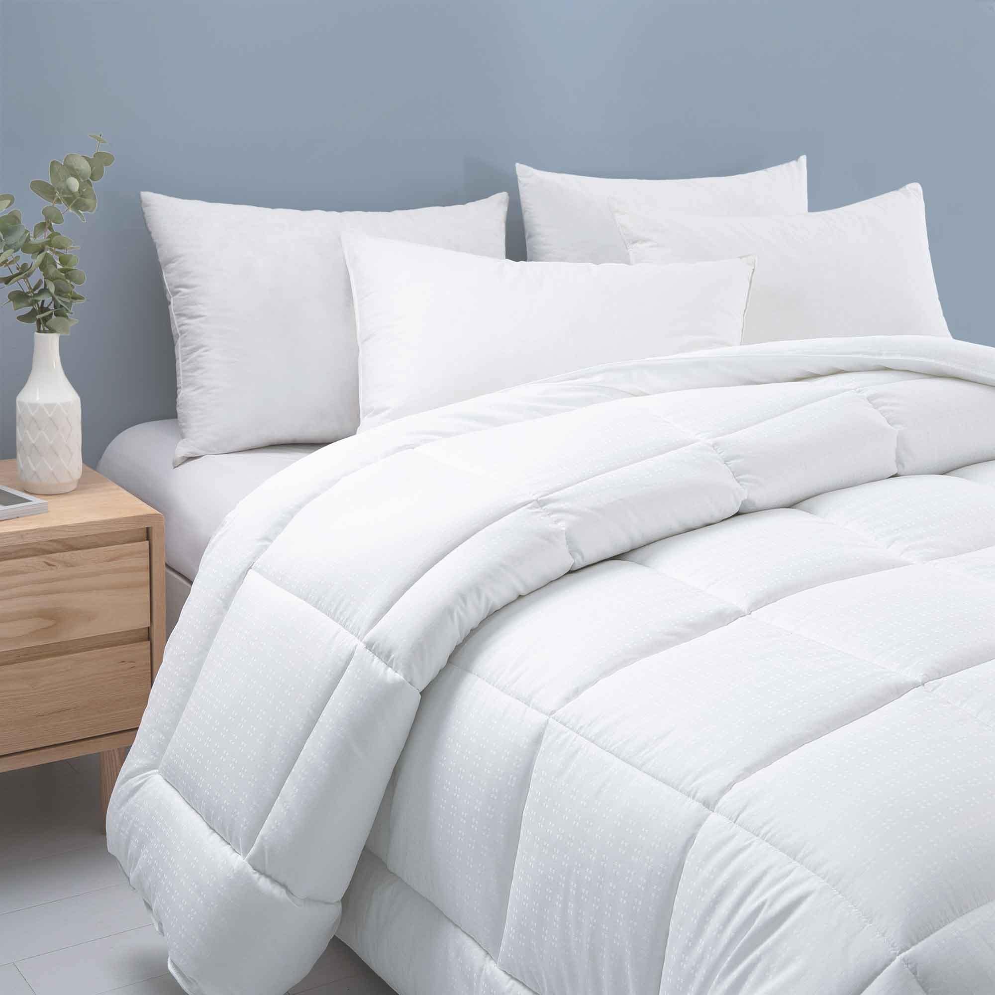 King Size Down Alternative Fill Comforters and Duvet Inserts Shop our Best Bedding Deals