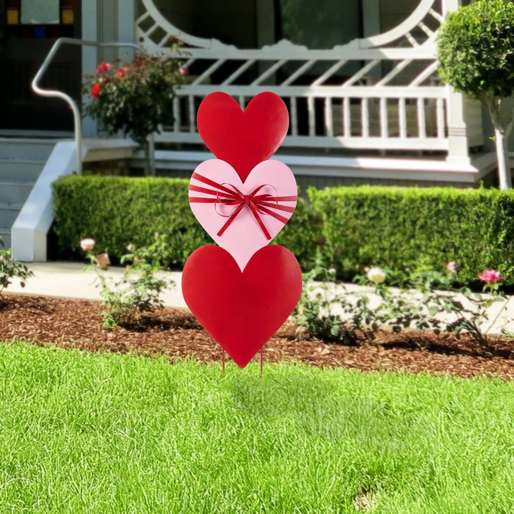 Glitzhome 36"H Set of 3 Valentine's Metal Stacked Heart Yard Stake
