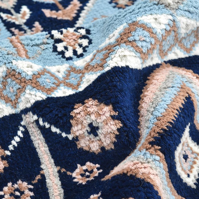 Overton Handmade Modern Contemporary Floral Area Rug