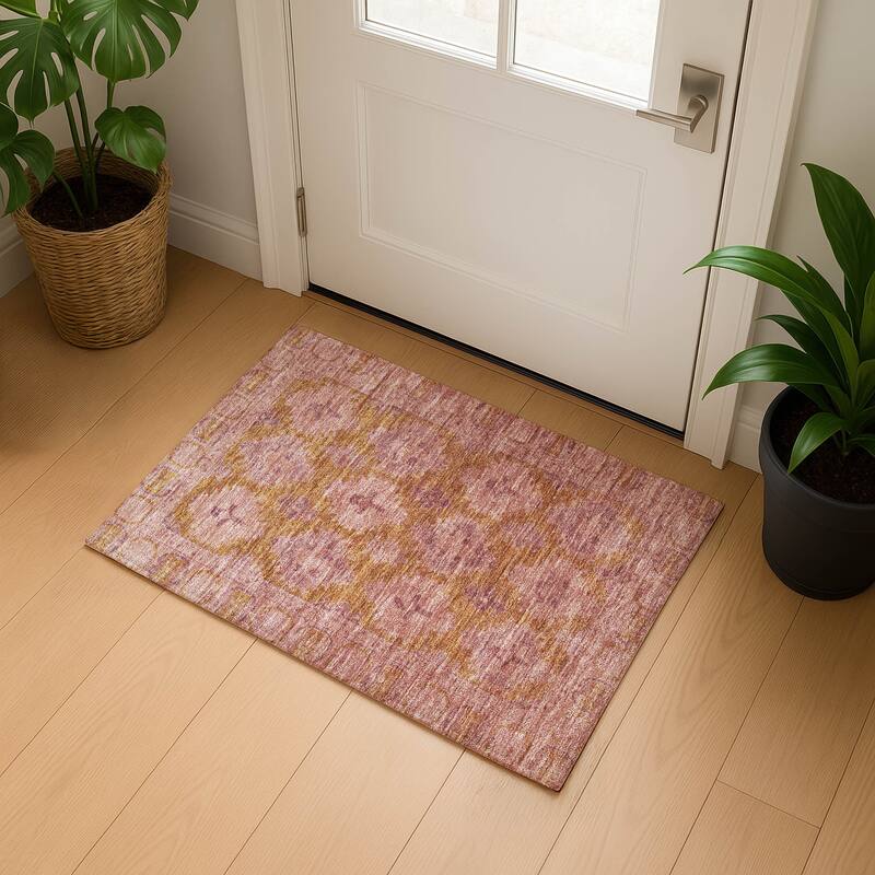 Premium Washable Super Soft Vintage Traditional Mayfield Rug - Blush - 1'8" x 2'6"