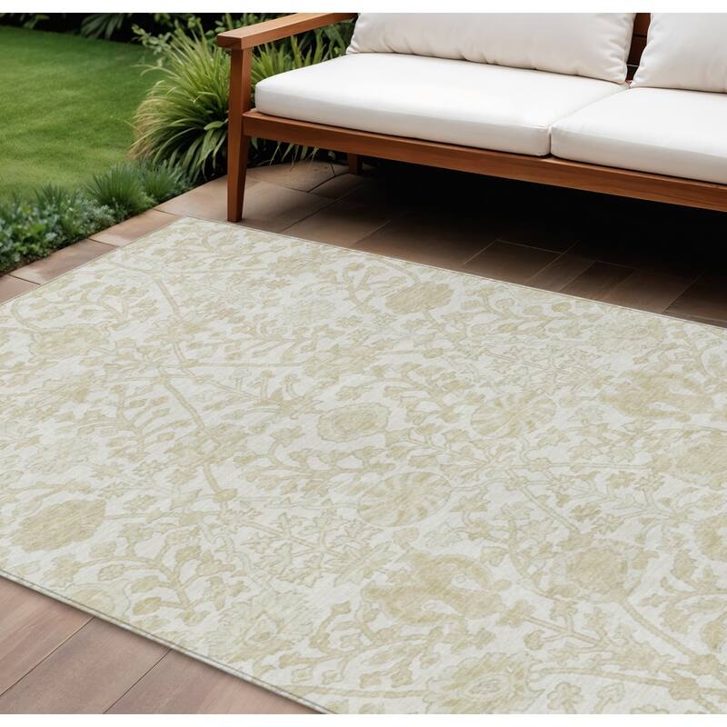HomeRoots Floral Traditional Rectangle Outdoor Rug - 10' X 14'