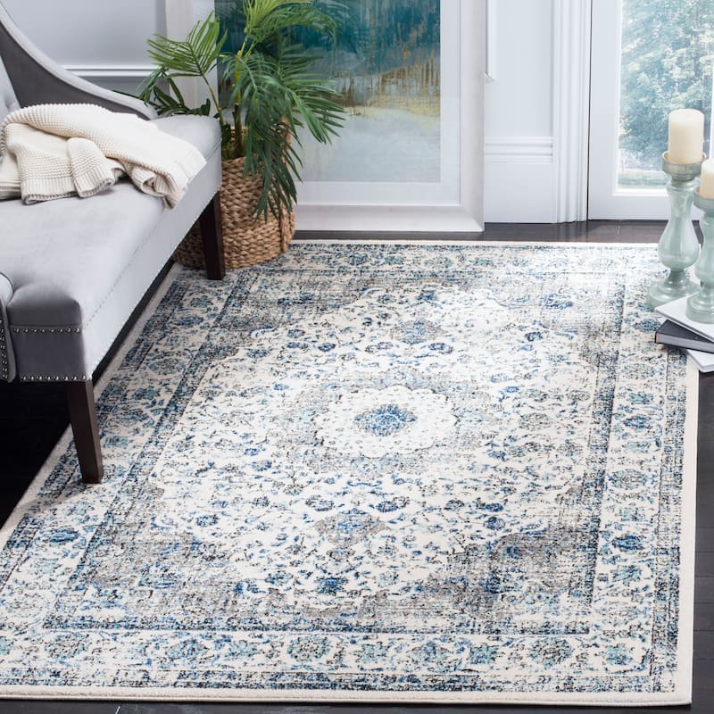 SAFAVIEH Evoke Annabel Vintage Shabby Chic Oriental Rug - 5'3" x 7'6" - Ivory/Grey - Rectangle