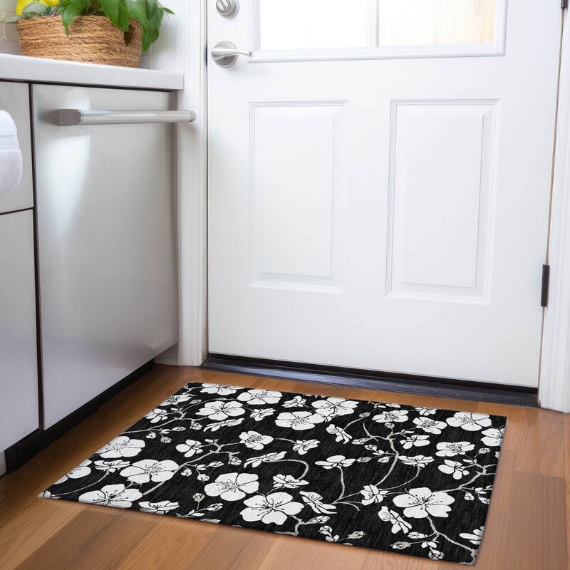 Premium Washable Super Soft Modern Floral Mayfield Rug - Black - 1'8" x 2'6"