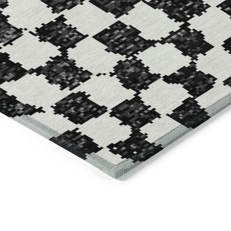 HomeRoots Geometric Transitional Rectangle Outdoor Rug