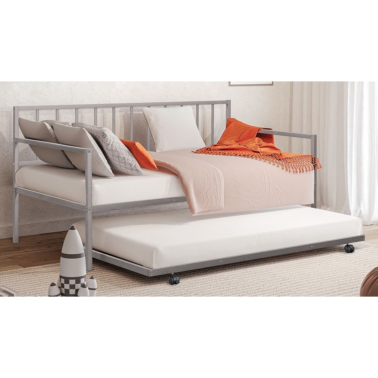 Silver Metal Twin Size Daybed with Trundle, Contemporary Style