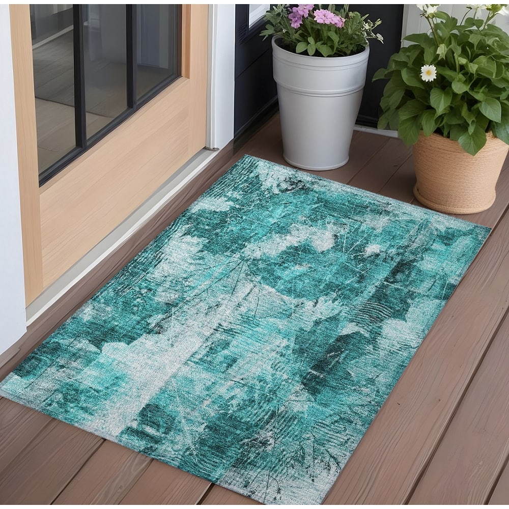 Tara Lush Floral Weather Resistant Timeless Fusion Outdoor Rug