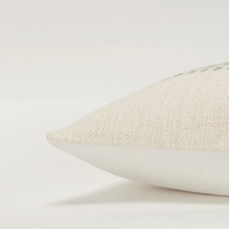 Rizzy Home Transitional Natural Pillow Cover - 14"x20"