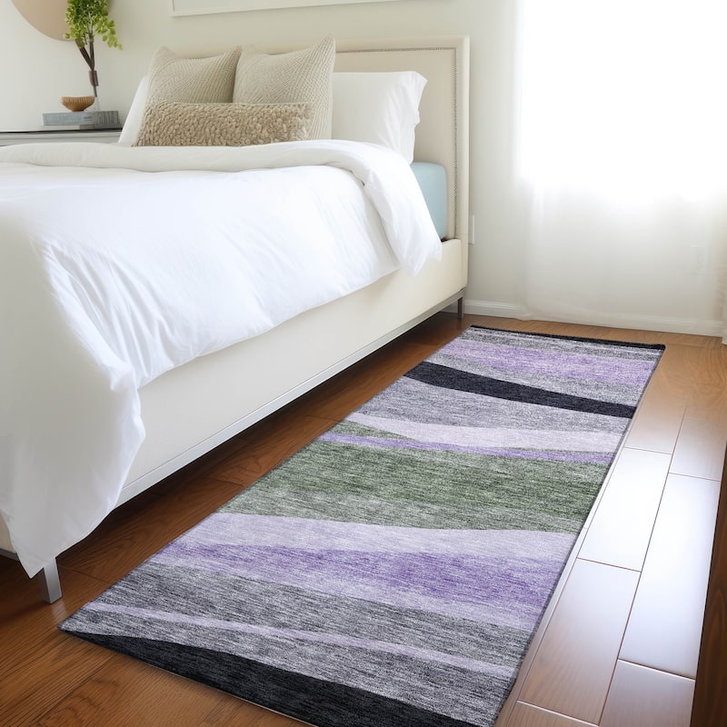 Machine Washable Indoor/ Outdoor Contemporary Deco Chantille Rug - Aloe - 2'3" x 7'6"