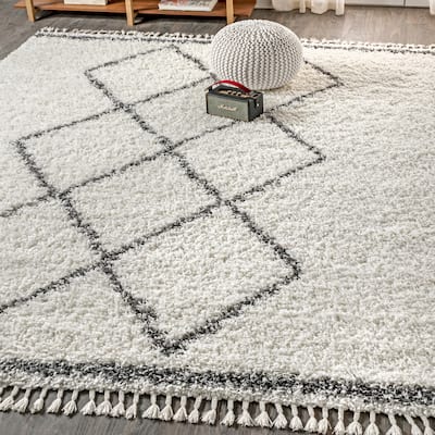 JONATHAN Y Modern Shag Plush Tassel Moroccan Tribal Geometric Trellis Area Rug