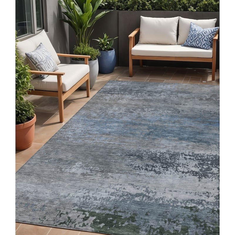 HomeRoots Abstract Transitional Rectangle Outdoor Rug - 5' X 8'