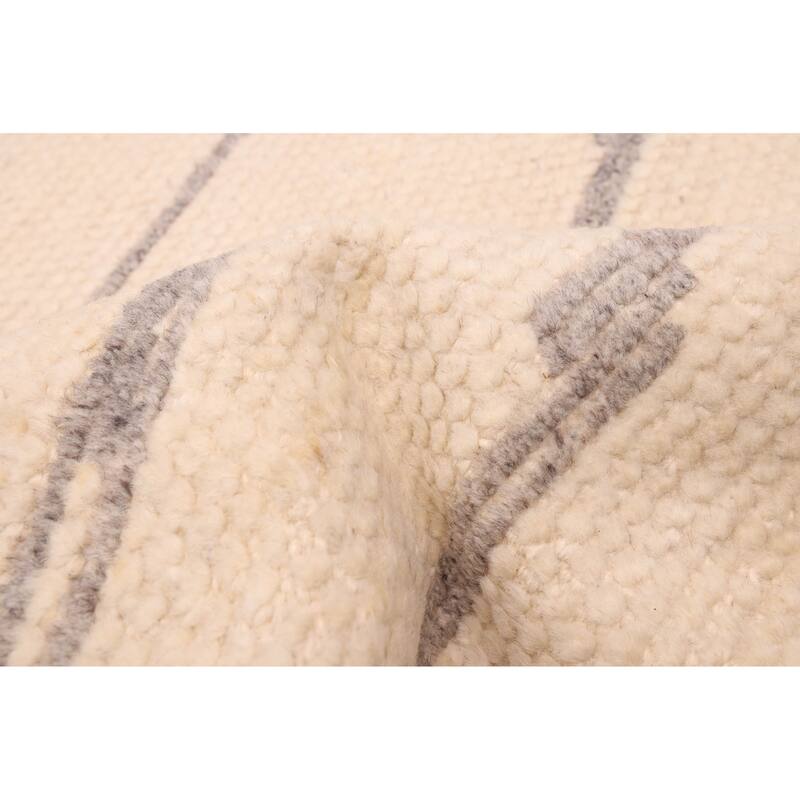 ECARPETGALLERY Hand-knotted Looma Cream Wool Rug - 8'2 x 10'3