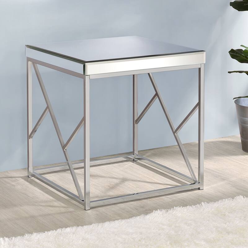 Steve Silver The Elsa Mirrored Side Table