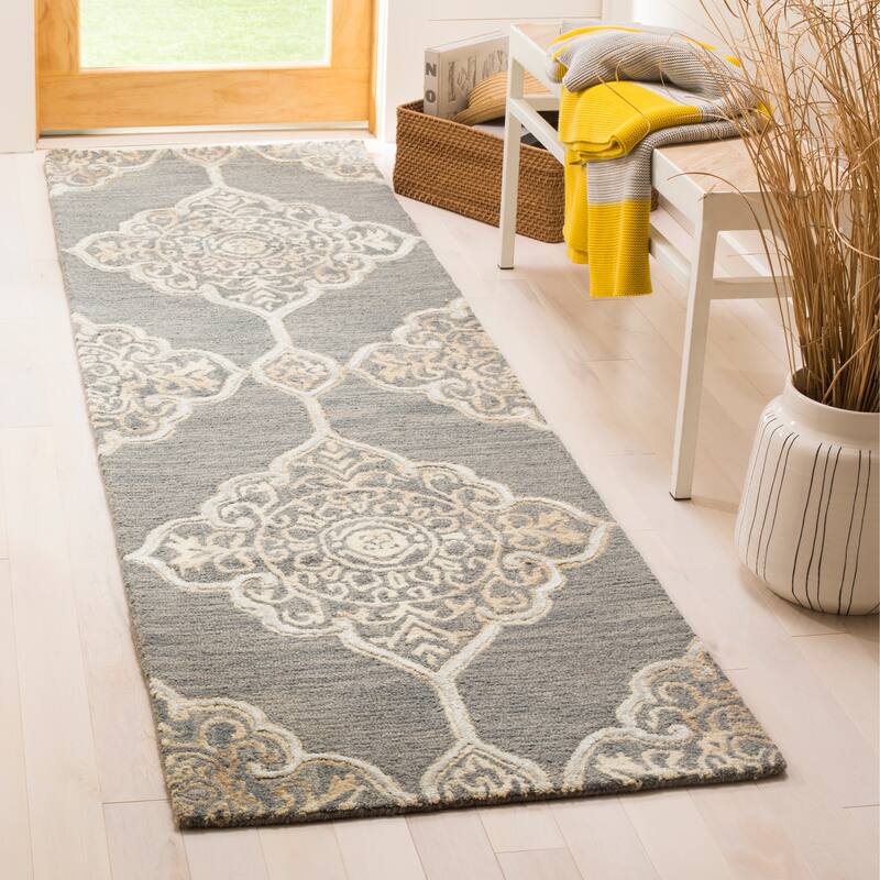 SAFAVIEH Handmade Dip Dye Emeteria Medallion Wool Rug - 2'3" x 10' Runner - Slate/Beige