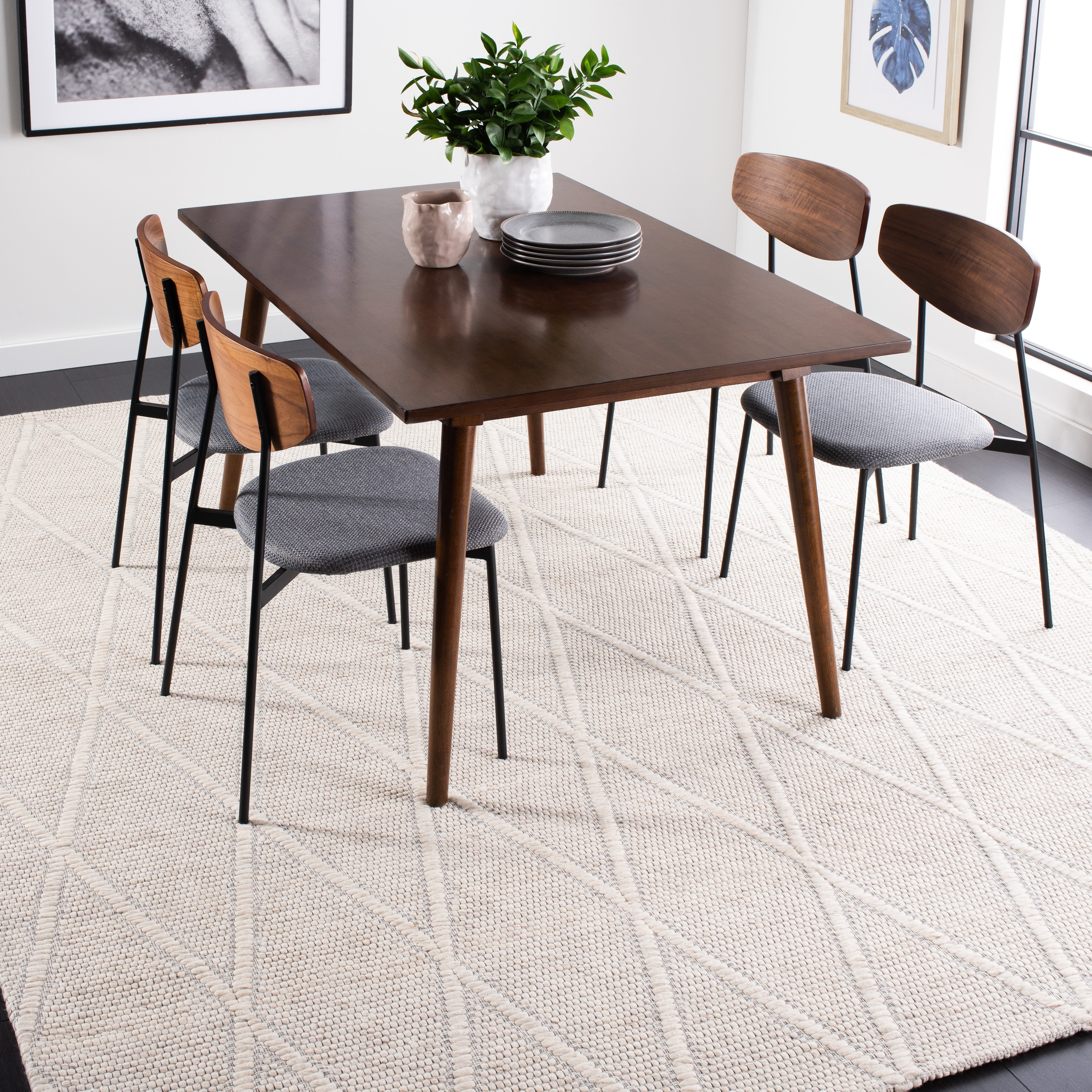 SAFAVIEH Handmade Marbella Dore Wool Rug
