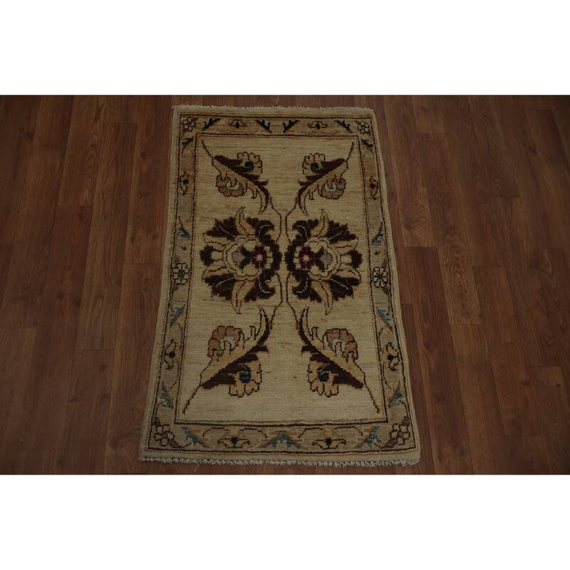 Hand Knotted Oriental 100% Wool Carpet Traditional Floral Beige & Ivories Peshawar Area Rug - 2' 11'' X 1' 10''