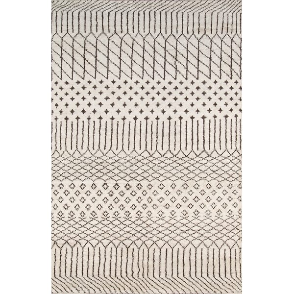 2' 4 x 3' 3 Atlas Rug