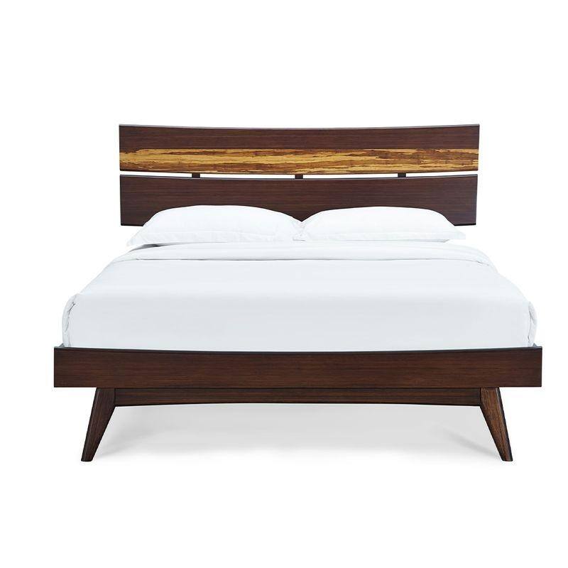 Sarah 4pc King Platform Bedroom Set with Dresser in Golden