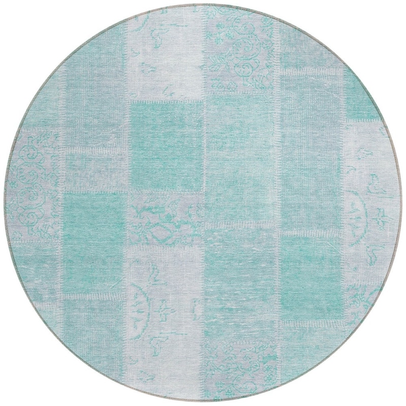 HomeRoots Patchwork Traditional Rectangle Outdoor Rug