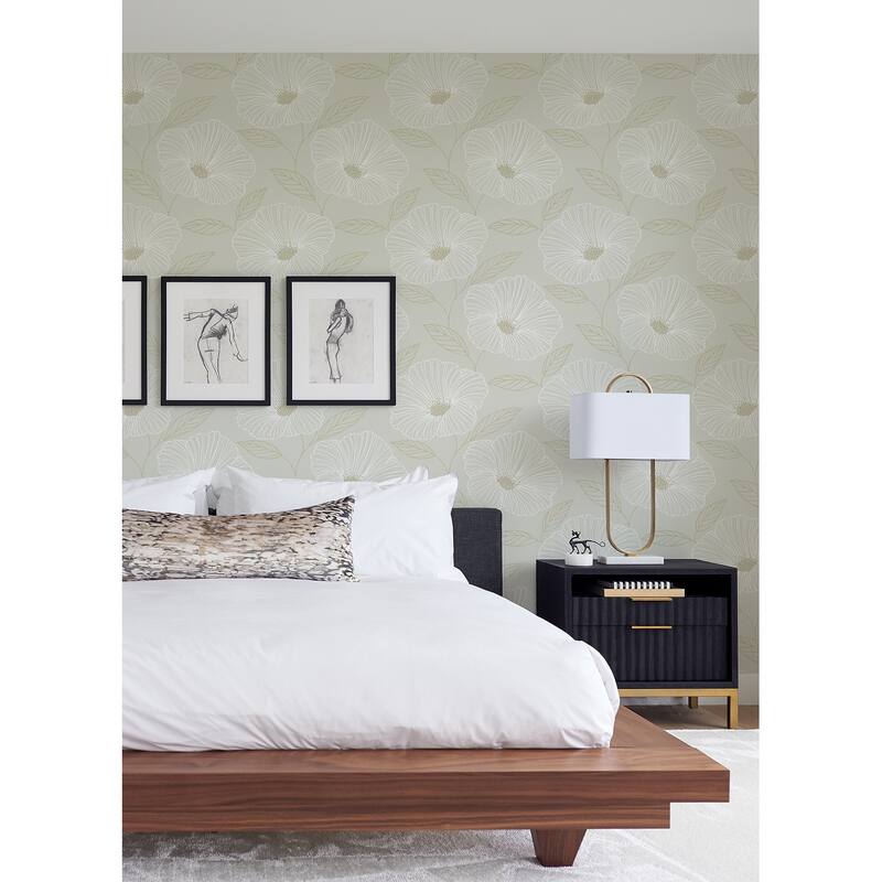 Flowers Nancy Mythic Black Floral 33' L X 20.5" W Wallpaper Roll - Dove