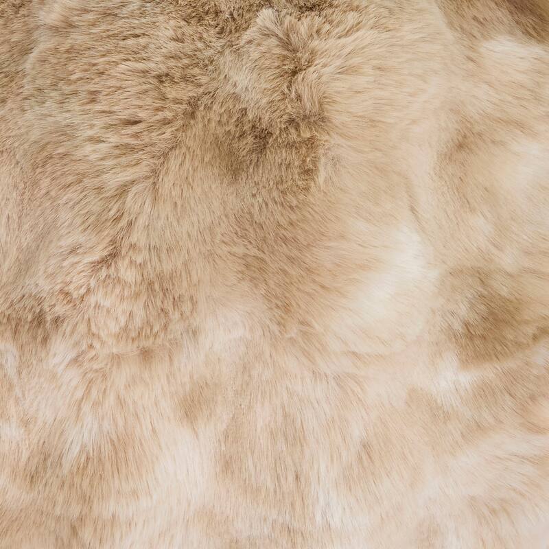 Plush Faux Fur Throw Pillow - Ultra-Soft Textured Accent for Sofa, Bed & Cozy Layered Styling