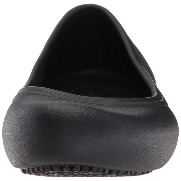 crocs women's slip resistant shoes