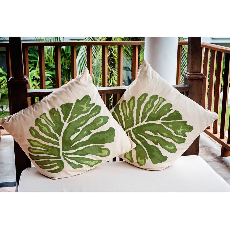 Big Leaf Indoor/Outdoor Throw Pillow