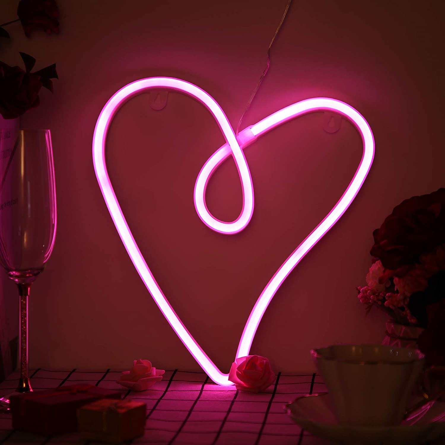 Love Heart Shaped Neon Light Valentineundefineds Decor Usb And Battery  Powered - Standard - Bed Bath & Beyond - 32894388