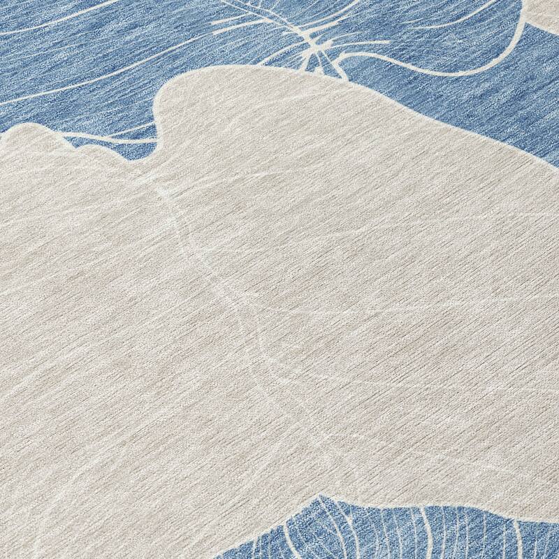 Machine Washable Indoor/ Outdoor Tropical Floral Chantille Rug