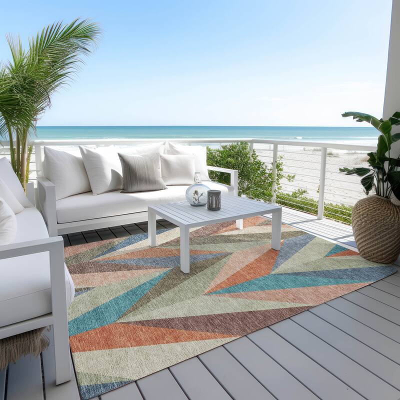 Machine Washable Indoor/ Outdoor Modern Chevron Chantille Rug