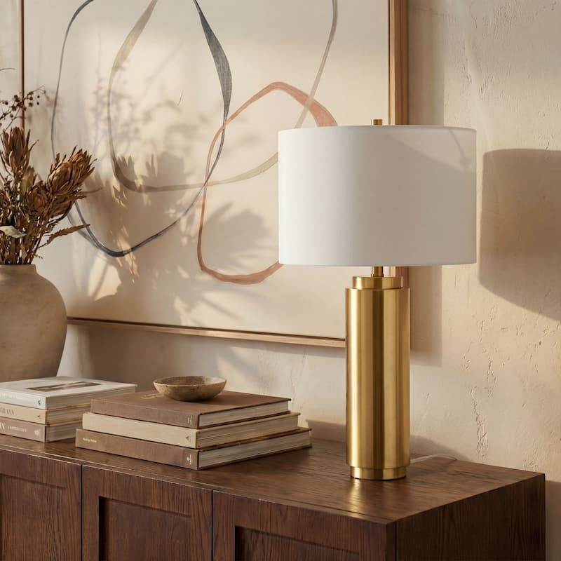 SAFAVIEH Couture Lighting Niculina 30-inch Metal Pillar Table Lamp - 15 In W x 15 In D x 30 In H - 15Wx15Dx30H