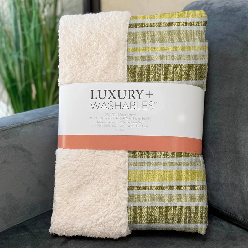 Premium Machine Washable Modern Stripe Sherpa Throw Blanket