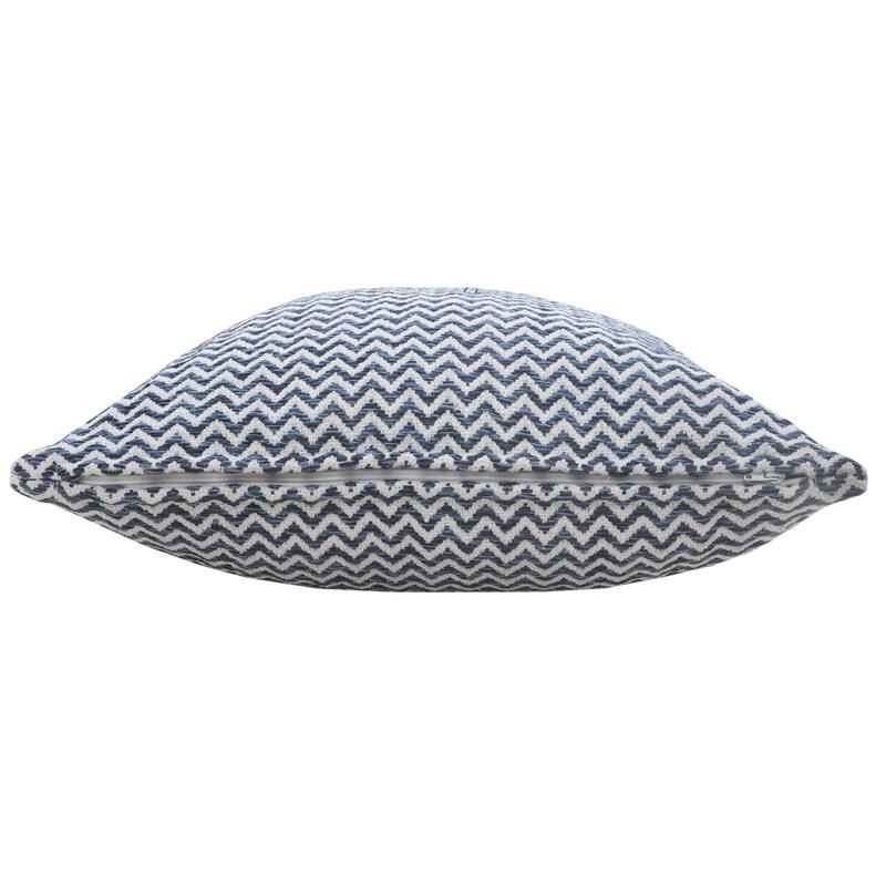 HomeRoots 22" X 22" Navy Blue And White 100% Cotton Chevron Zippered Pillow