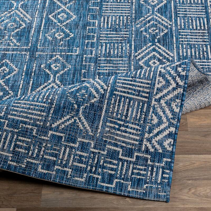 Artistic Weavers Amrane Indoor/ Outdoor Moroccan Area Rug