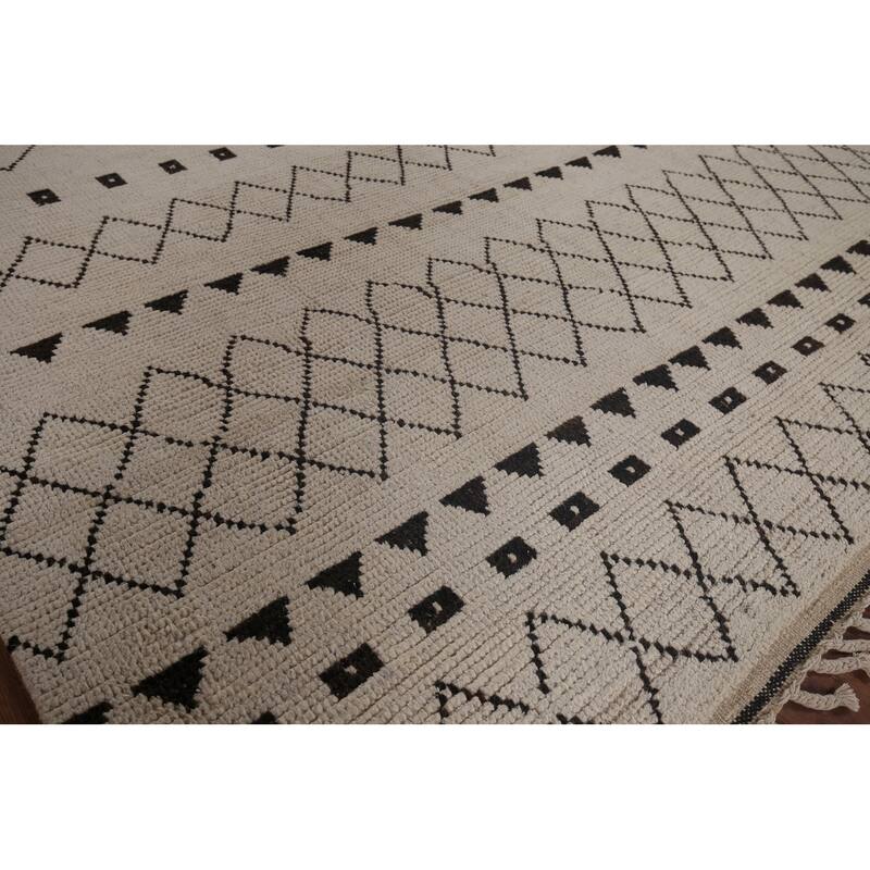 Moroccan Oriental Area Rug Hand-Knotted Wool Carpet - 6'9"x 10'8"
