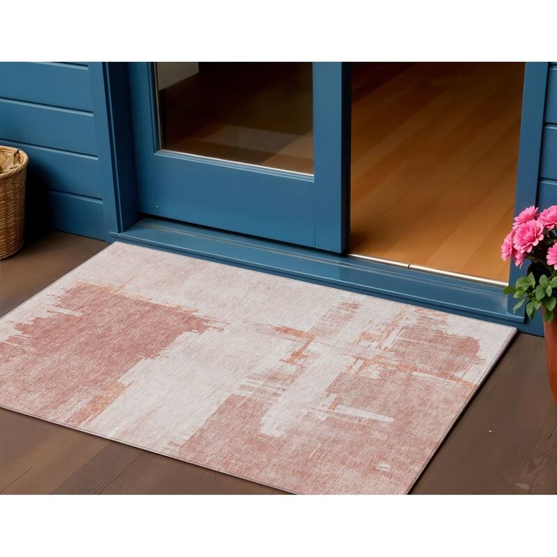 HomeRoots Abstract Traditional Rectangle Outdoor Rug - 3' x 5'