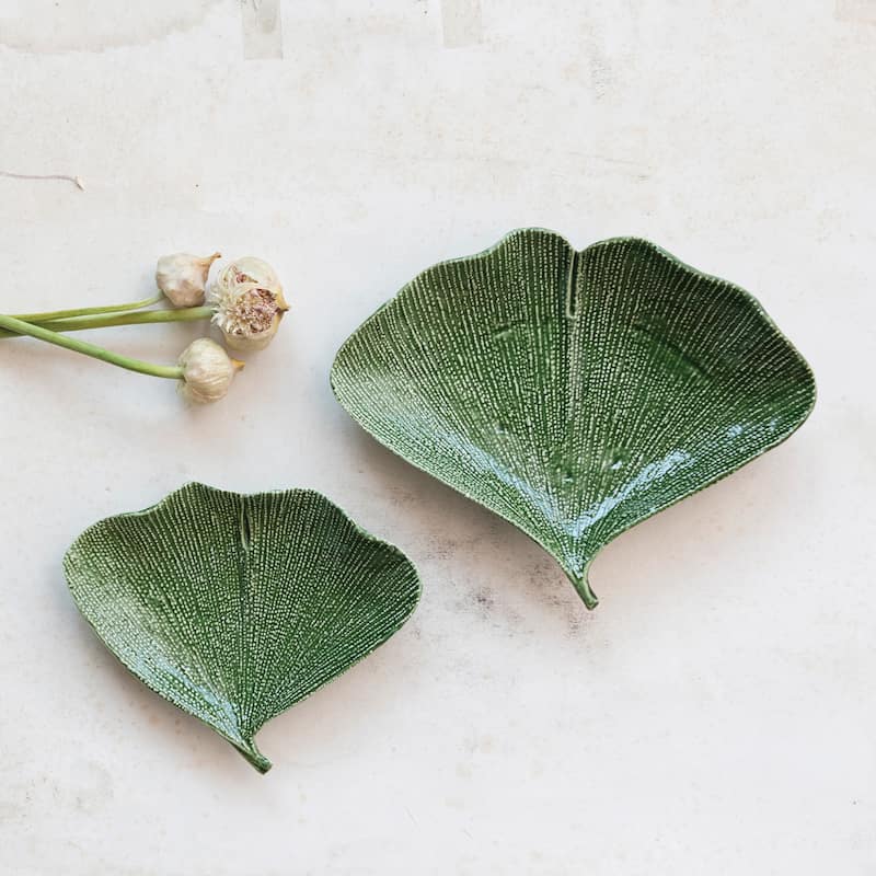 Gingko Leaf Shaped Plates - 6.6"L x 6.6"W x 0.9"H - 6.6"L x 6.6"W x 0.9"H