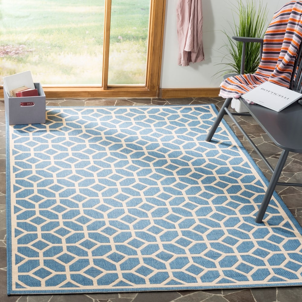 SAFAVIEH Linden Felia Indoor/ Outdoor Waterproof Patio Backyard Rug