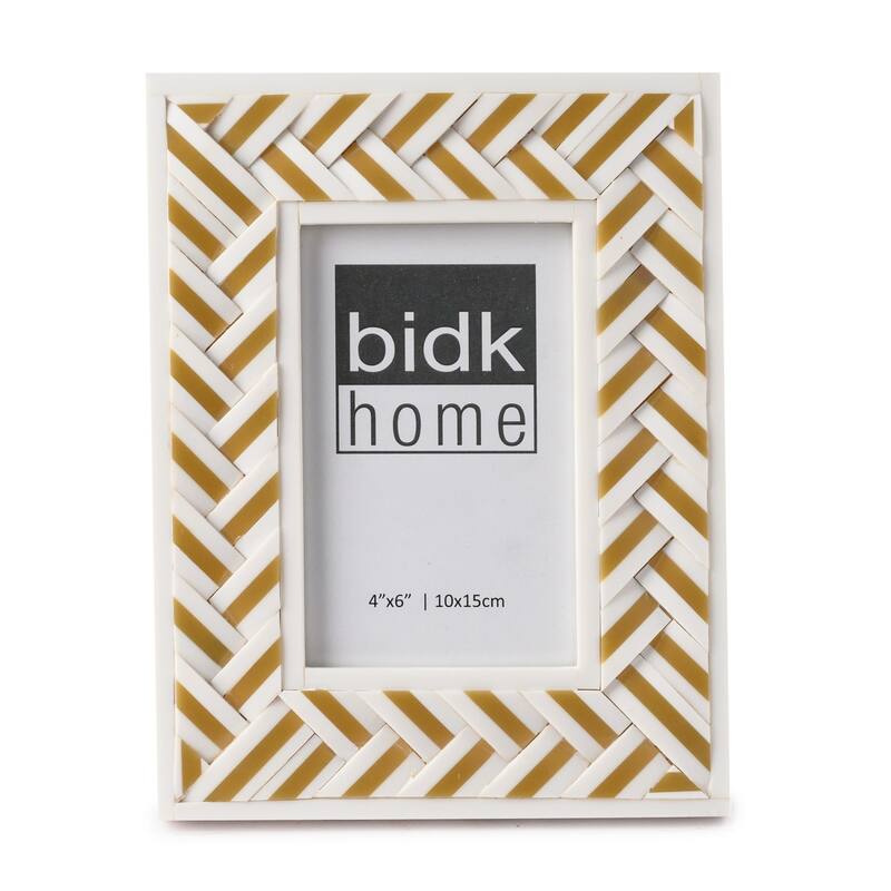 Herringbone Patterned Picture Frame - for 4" x 6" Photo - White and Gold - 4-inchx6-inch