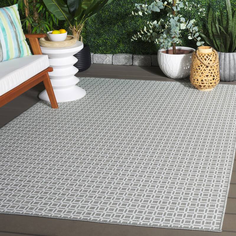 SAFAVIEH Terrace Ganit Indoor/Outdoor Washable Backyard Patio Rug - 6'7" Square - Ivory/Grey