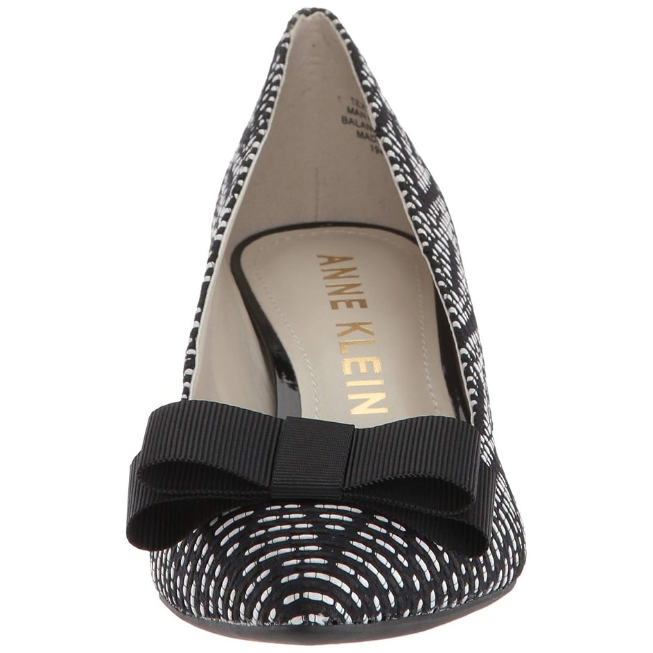 anne klein fia bow pumps