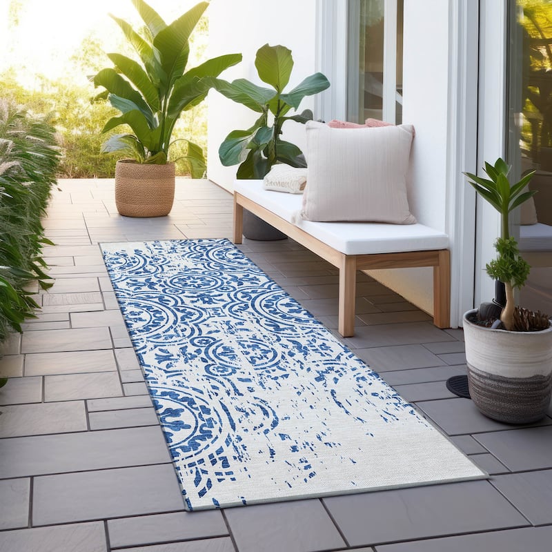 Machine Washable Indoor/ Outdoor Chantille Suzani Vintage Rug - Navy - 2'3" x 7'6"
