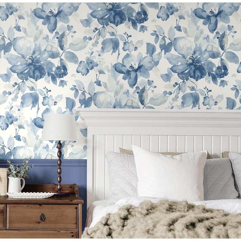 Seabrook Designs Watercolor Garden Prepasted Wallpaper