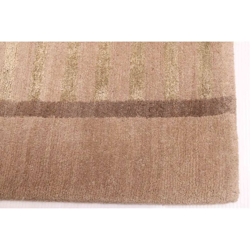 ECARPETGALLERY Hand-knotted Opulence Taupe Silk, Wool Rug - 6'0 x 8'10