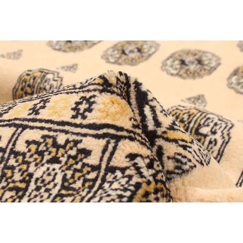 ECARPETGALLERY Hand-knotted Peshawar Bokhara Beige Wool Rug - 4'2 x 6'1