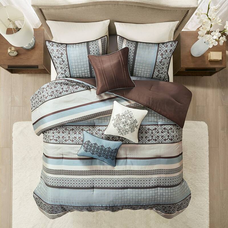 7-Piece Jacquard Comforter Set - Elegant Traditional Bedding Ensemble