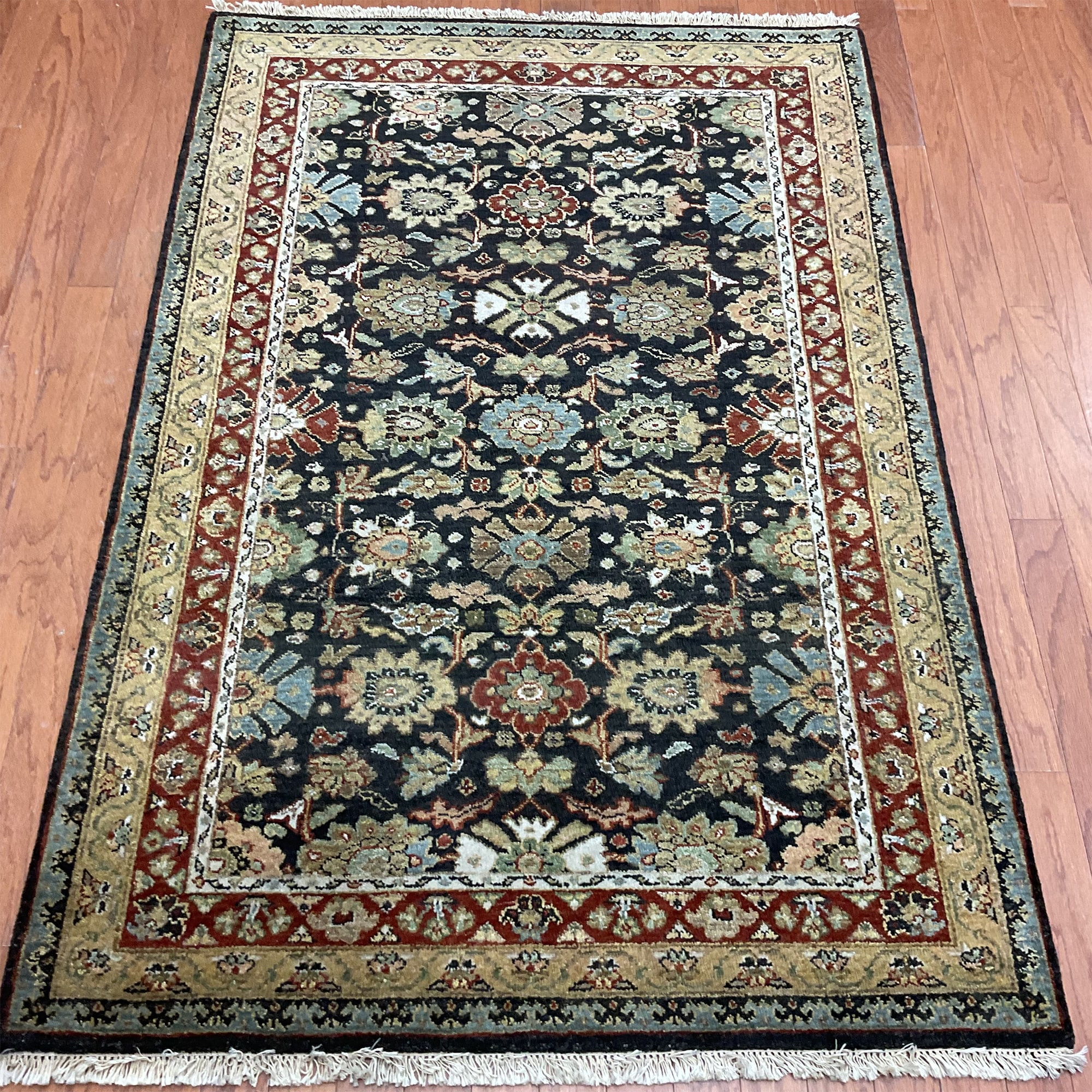 HERAT ORIENTAL Handmade Mahal Wool Rug - 4'1" x 6'