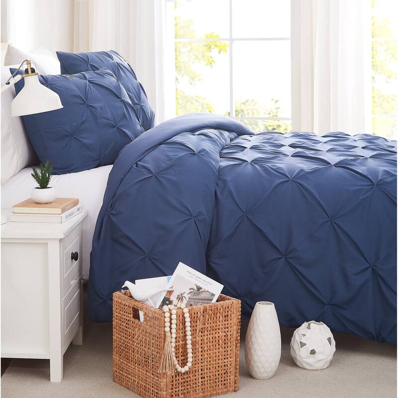 Pintuck 3 piece Duvet Cover Set